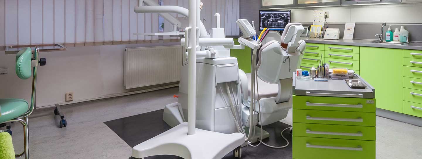 endodontické ošetření pod mikroskopem cena